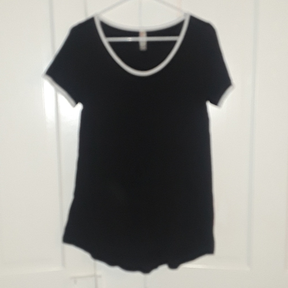 Lularoe Classic T